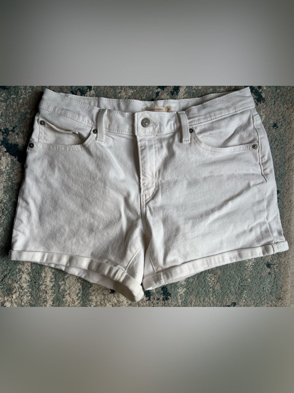 Levi's White and Dark Blue Denim Shorts - Picture 2 of 5